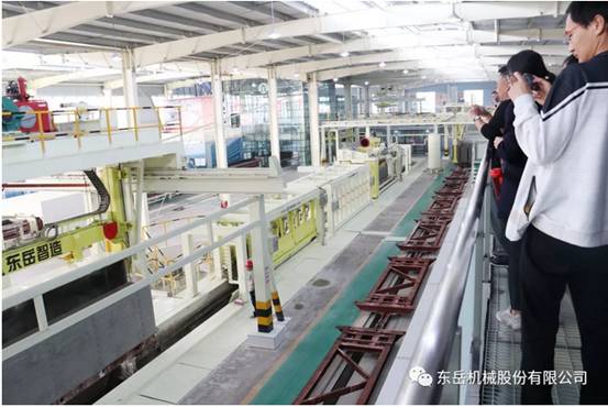 熱烈祝賀墻委會(huì)2019年會(huì)暨綠色墻材高峰論壇圓滿落幕 熱烈祝賀墻委會(huì)2019年會(huì)暨綠色墻材高峰論壇圓滿落幕