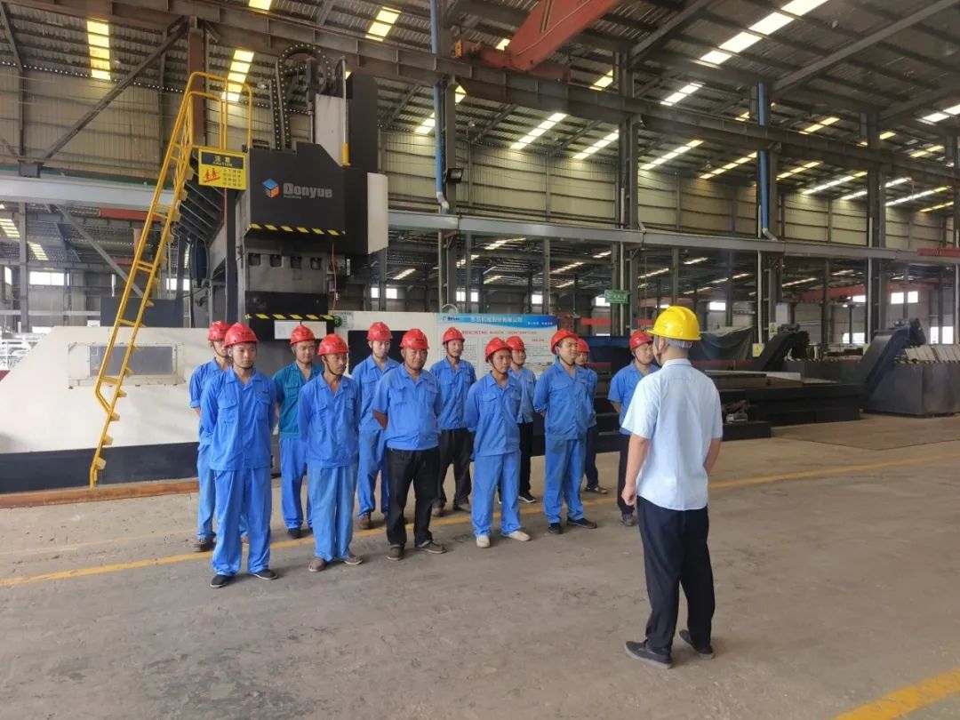 匠心筑夢(mèng) 技能強(qiáng)企丨東岳機(jī)械加工技能大比武圓滿(mǎn)落幕